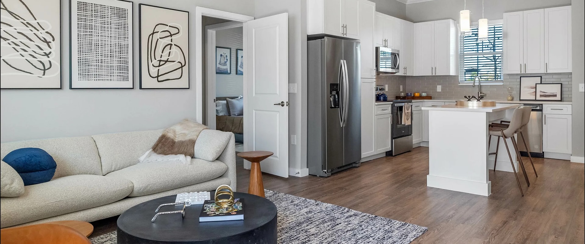 2-Bedroom Apartments in Venice, FL with Practical Property Solutions for Modern Living